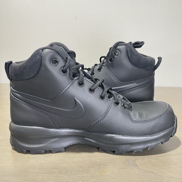 Nike Mens Size 9 Boots NEW Open Box Manoa Leather Triple Black HF7095-001 main image 8